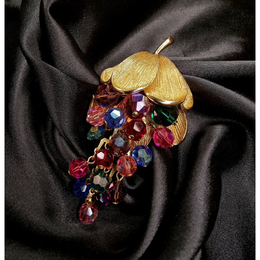 Rare Find Vintage 1960s-1970s Grape Leaf Branch Dark Multi Colored Gold Tone Bro